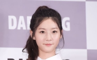 '청룡영화상' 김새론 "트로피? 더 열심히 하라는 의미로 해석"