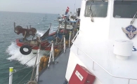 목포해경, 신안 해역서 좌초 어선 구조