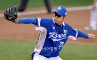 [포토]역투하는 대표팀 장원준