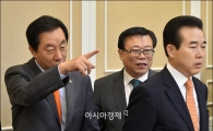 [포토]가뭄대책 당정 참석하는 이동필 장관