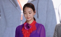 [포토] 신민아, 시선 사로잡은 시스루룩