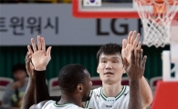 '김주성 3점포 4방' 동부, LG 누르고 원정 3연승(종합)