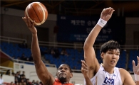 [포토]빅터, '뚫었어'