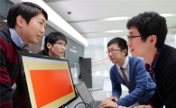 "영화 1편을 9초만에"…LGU+, 1.2Gbps LTE 기술 시연