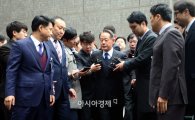 [포토]최윤희 전 합참의장, 검찰 출석