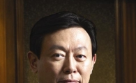 신동빈 롯데 회장 "일본롯데 상장 검토"
