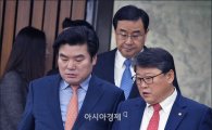 '강적' 이목희 만난 與…"입법태업 넘어 방해" 성토