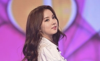 [포토] 여자친구 은하, 속바지보다 짧은 치마 '아찔'