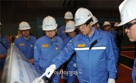 [포토]권오준 회장, 광양제철소 직원 격려방문