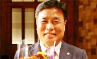 장흥군의회 왕윤채 의원, '2015풀뿌리의정대상’수상