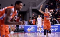 [포토]환호하는 전자랜드 정영삼