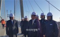 서해대교 복구현장 찾은 강호인 장관 "개통전 안전성 확보가 최우선"