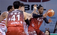 [포토]로드, '내 패스를 받아줘'