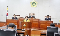 장흥군의회, 내년 살림살이 3,270억원 확정