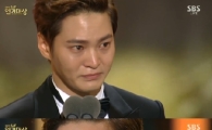 'SBS 연기대상' 탄 '용팔이' 주원 수상소감, 네티즌 울렸다