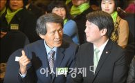 '이승만 국부論' 파문…安 '국민의당' 지지율 3.7%p 하락