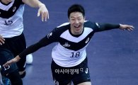 [포토]신영석, '복귀 첫 경기부터 펄펄'