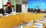 [포토]윤장현 광주시장, 가전산업육성 상생협의회 참석