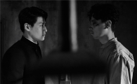 [이종길의 영화읽기]흑백으로 보는 윤동주, 위험한 규정