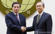 韓·中 외교차관 회담...여전한 북핵 대응 '온도차'