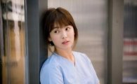 '태양의 후예' 송혜교-김지원, 색다른 여배우들의 케미