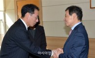 윤장현 광주광역시장, 한국알프스(주) 대표이사 접견 