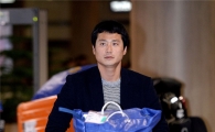 [포토]건강한 모습으로 입국하는 한화 정현석