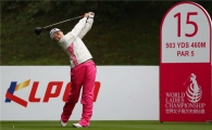 지한솔 "악천후에도 4언더파 봤지?"