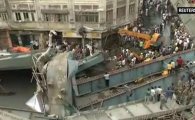 인도 콜카타 고가도로 붕괴, 최소 17명 사망·70여명 부상