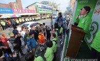 '2野 전쟁터' 찾은 국민의당…安 "20석 기대"·千 "호남, 늘 무시당해"(종합)