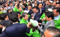 [포토]아수라장 된 국민의당 유세현장 