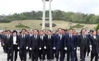 [포토]'녹색돌풍' 광주 방문한 안철수 국민의당 대표