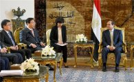 [포토]이집트 대통령 만난 주형환 장관