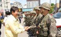 [포토]최영호 남구청장, 503여단 장병들 격려
