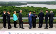 "리먼 사태 또 온다" 아베의 위기론, G7 재정투입 설득에는 실패 
