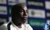 [리우올림픽 축구] 비행기 못 탄 나이지리아 대표팀, 발만 동동…日에 몰수패 당할 위기