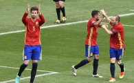 '피케 결승골' 스페인, 체코에 극적인 1-0 승리 '유로 첫 승'