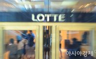 [위기의 롯데]"대표까지 대포폰 사용"…롯데홈쇼핑, 재승인 취소 가능성은?