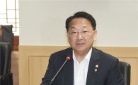 유일호 "충분한 재정보강…경기·고용리스크 보완"