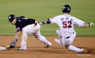 [포토]박경수, '2루는 어림없어!'