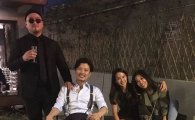 박희순-박예진, 혼인신고 1년만에 스몰 웨딩…절친들과 결혼 파티
