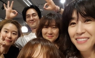 김미경 “우리 친년이와 송아지 눈 내 사위…” ‘또 오해영’ 종방연 모습 공개