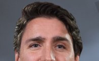 트뤼도 총리 "캐나다는 난민 환영…트럼프와 대화할 것"