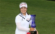 이소영, 생애 첫 우승 "퍼팅 그립 바꿨더니"(종합)
