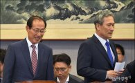 김관진, "사드와 관련된 '전자파' 악성 소문 잘못됐다"