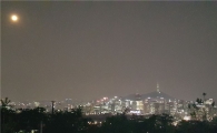 비 없는 쾌적한 귀성길, 추석 당일엔 휘영청 보름달