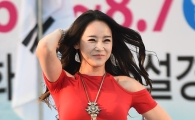 [포토] 지원이, 무더위 날리는 완벽한 핫바디