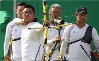 [리우올림픽] '男양궁 단체전金' 김우진 "준비도 노력도 많이 했다"
