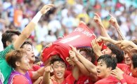 [리우올림픽 축구] 한국 대표팀 ‘송주훈 세리머니’ 컨셉은 의리!