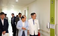 [포토]박홍섭 마포구청장, 넥슨어린이재활병원 방문